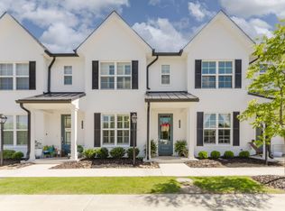 223 Kempton Ln, Dalton, GA 30721