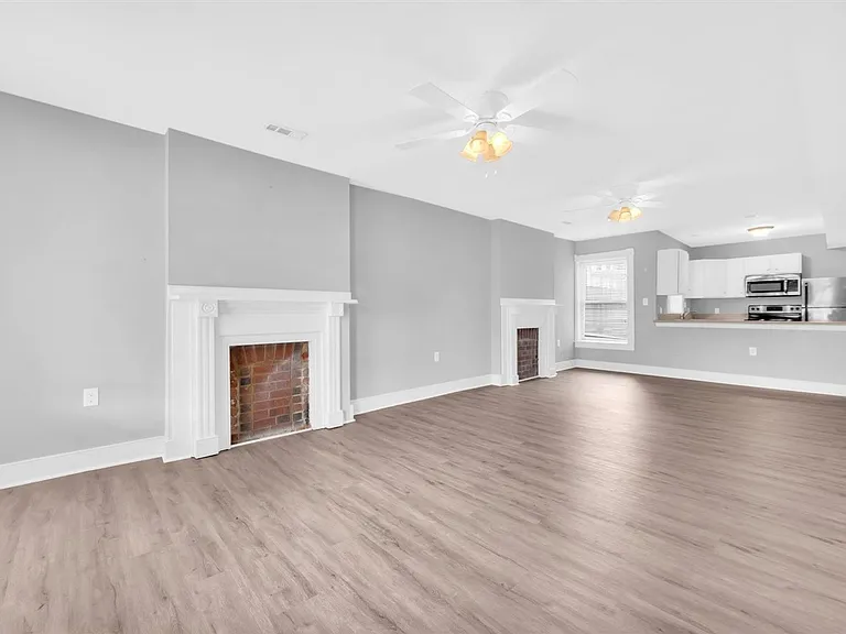 1834 Parkwood Ave — Photo 4
