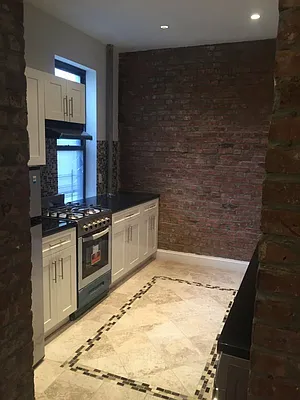 Rented by Bohemia Realty Group | media 28