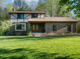 3505 Oak Park Dr, Saline, MI 48176