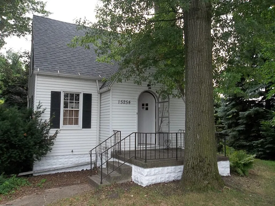 15254 Douglas Rd
