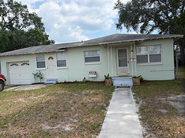 2314 W Gray St — Photo 27
