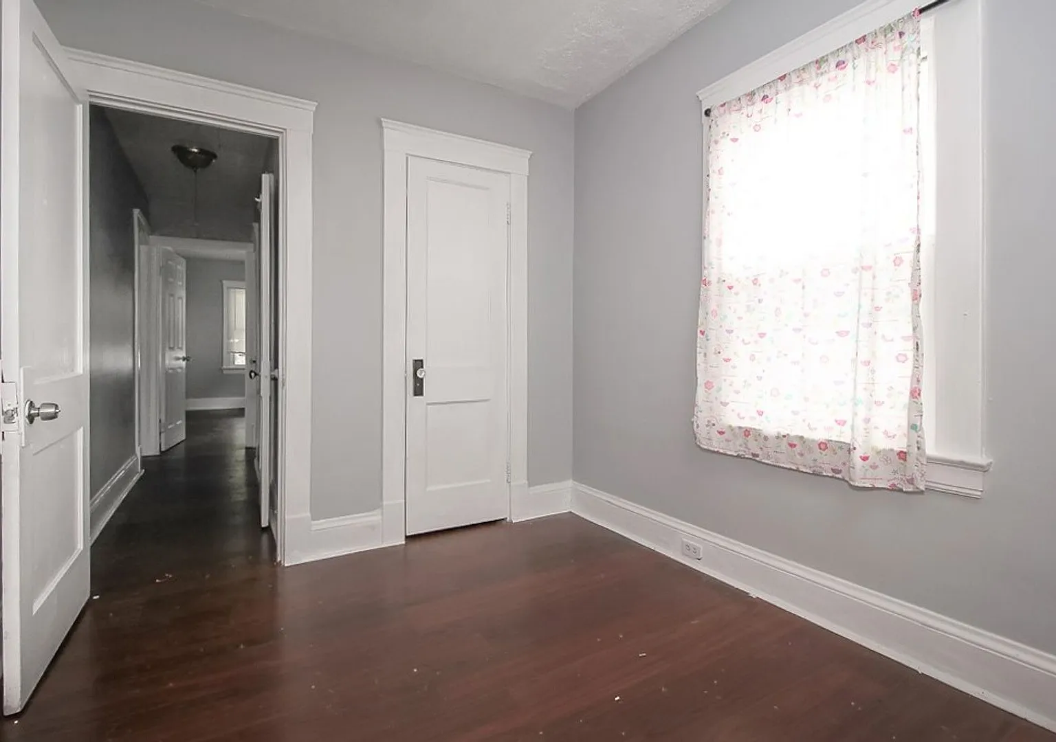 1909 Treadway Ave, Cleveland, OH 44109-3654 — Photo 2