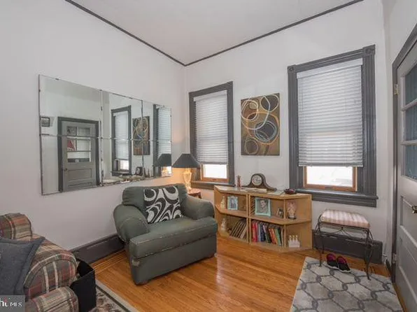 134 Dickinson St, Philadelphia, PA 19147