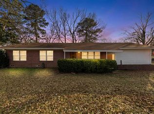 505 Laurel Ln, Marshall, TX 75672