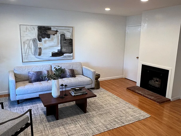 4861 Mintwood Ct — Photo 14