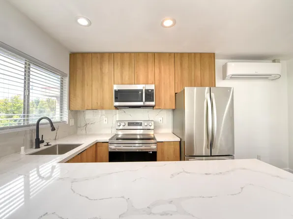 4417 McClintock St APT 4, San Diego, CA 92116