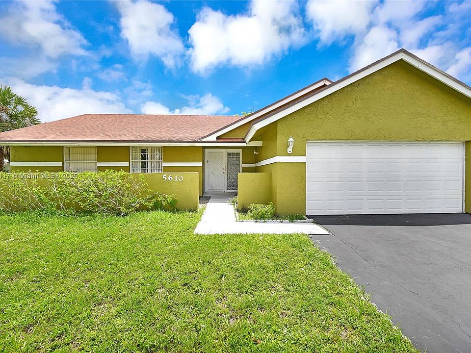 1st image of 5610 NW 54th Ave
