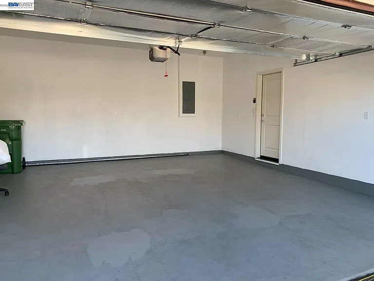 7149 Diamond Ave — Photo 20