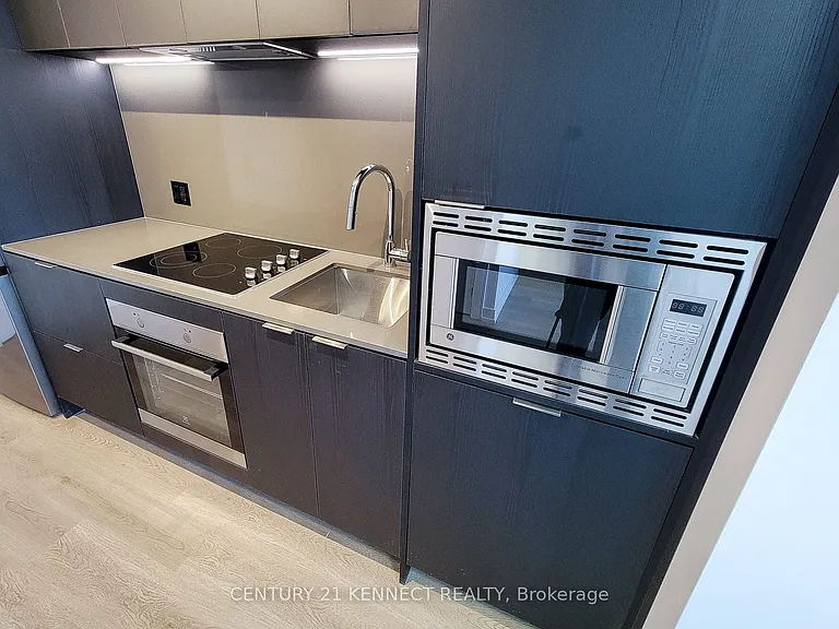1 Jarvis St #1121 — Photo 18