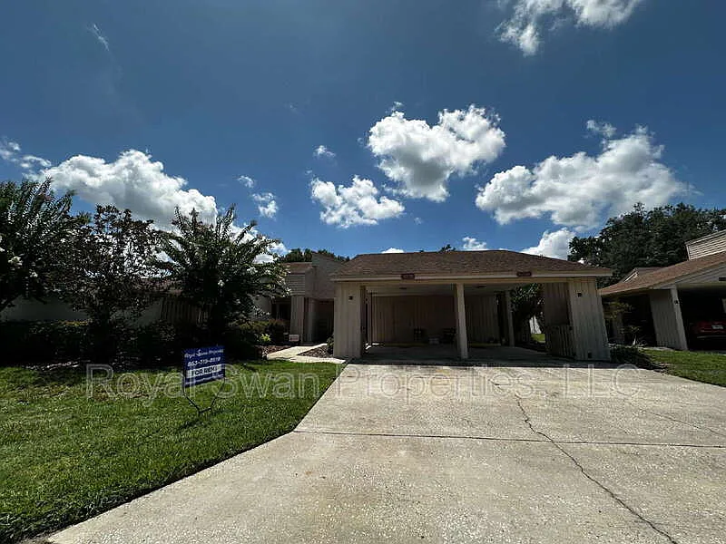 2 bed, 2.0 bath, 968 sqft, $1,595 — Photo 3