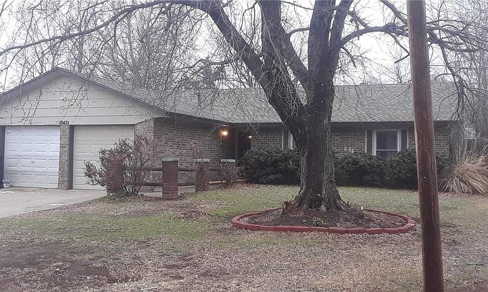 1st image of 10421 Dover Dr