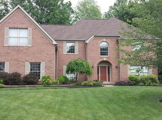 2899 Forest Lake Dr, Westlake, OH 44145