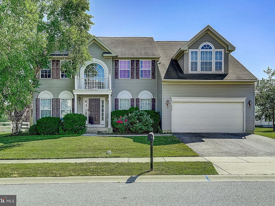 1st image of 716 Thyme Dr