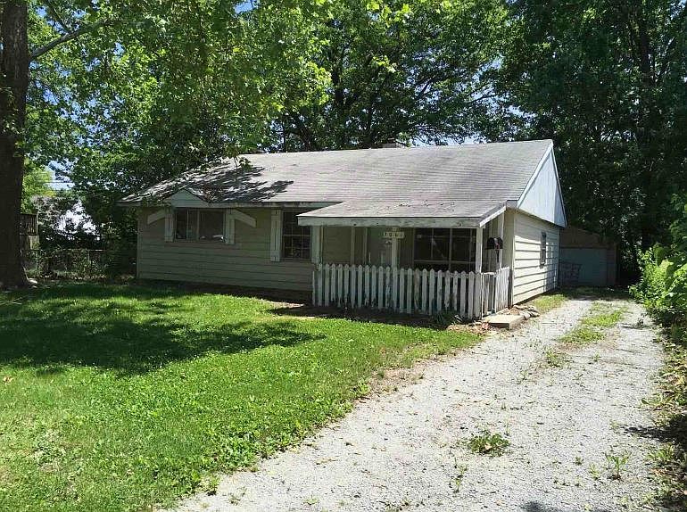 1st image of 3061 Pokagon Dr