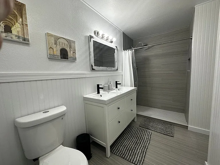 1309 E Harding St — Photo 11