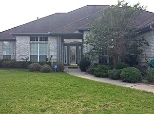 3515 Charleston Ln, Beaumont, TX 77706