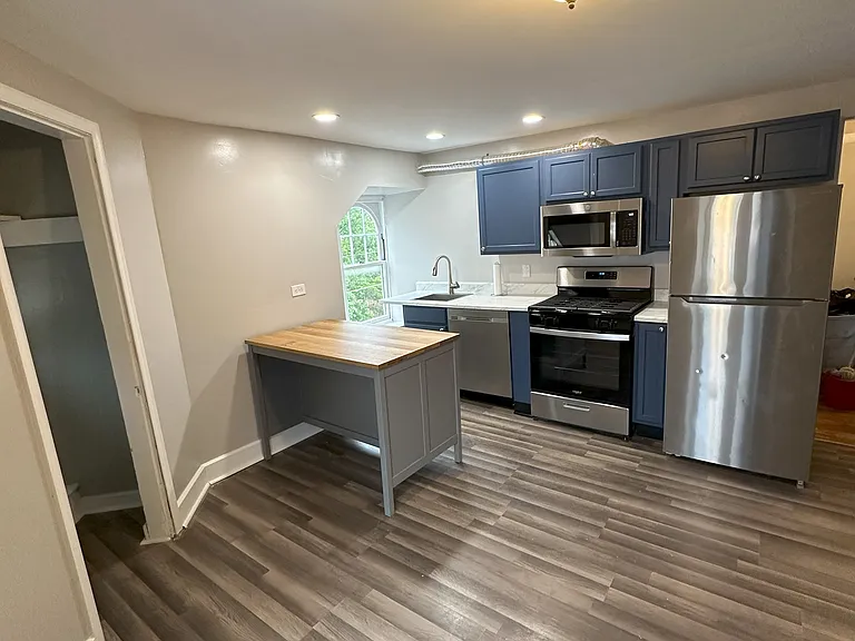 Kitchen 3