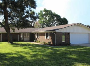 106 Lake Lorraine Cir, Shalimar, FL 32579