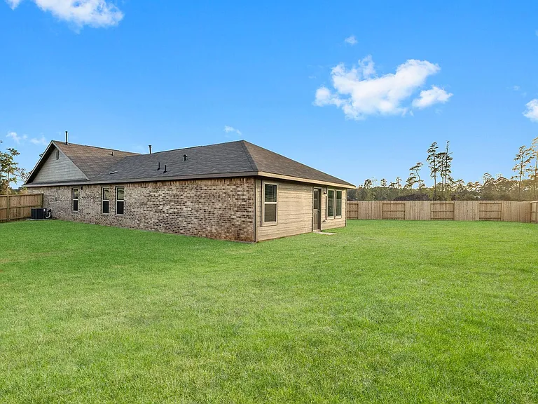 318 Harbor Bend Ct — Photo 39