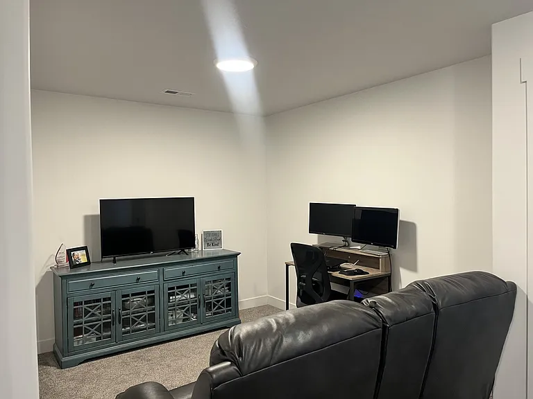 5156 E Lakefield Dr — Photo 6