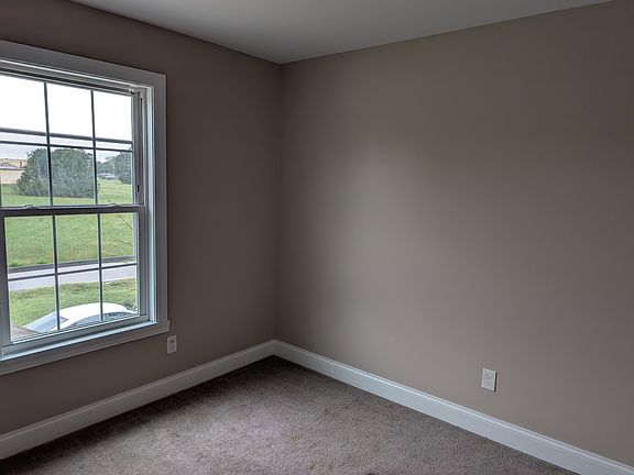 3rd image of 1325 Filbert St