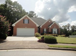 402 Myrtle Ct, Loganville, GA 30052