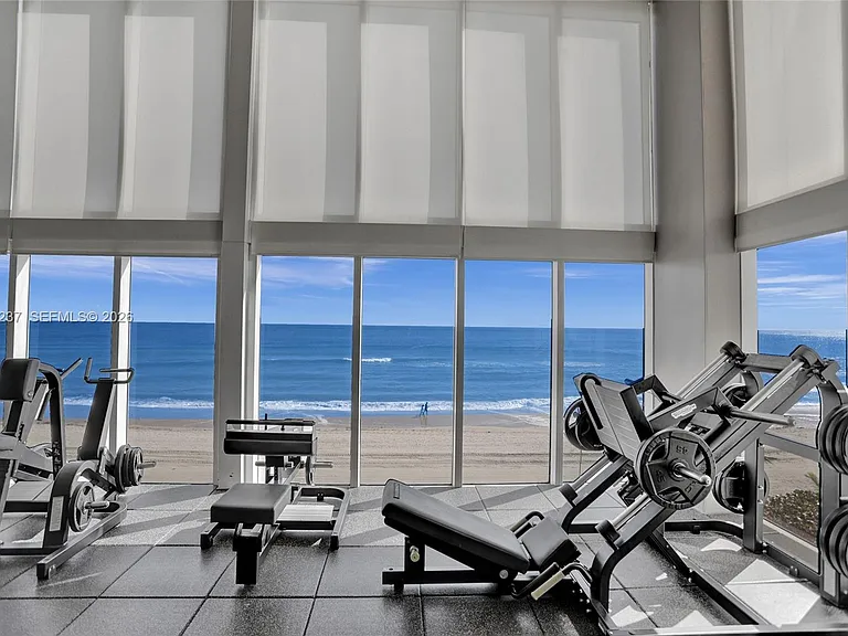 1830 S Ocean Dr #1502 — Photo 47