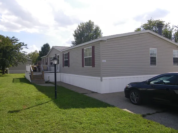 1800 Illini Dr, Evansville, IN 47720