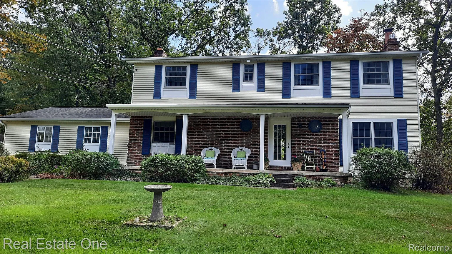1455 Duck Creek Ln photo 1
