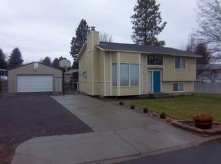 7417 N Wiscomb Dr, Spokane, WA 99208