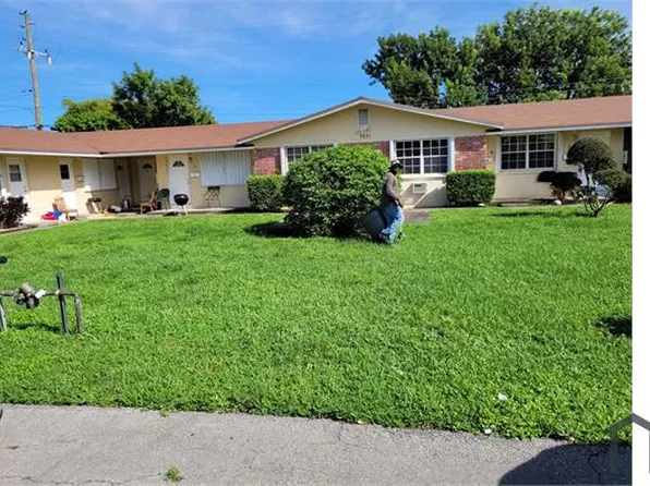 7531 Venetian St, Hollywood, FL