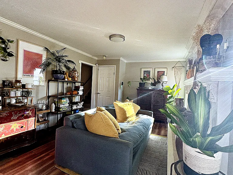 12716 Crystal Ave — Photo 8