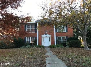 829 Warren St, Pascagoula, MS 39567