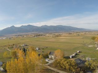 682 Applewood Ln, Stevensville, MT 59870