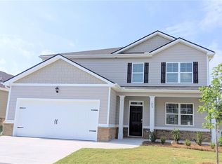 173 Champlain Rd, Hoschton, GA 30548