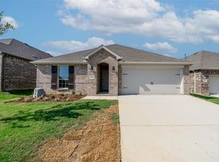 10505 Breezeway Dr, Aubrey, TX 76227