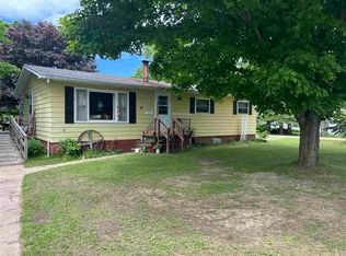 1203 N Fletcher Rd, Petoskey, MI 49770