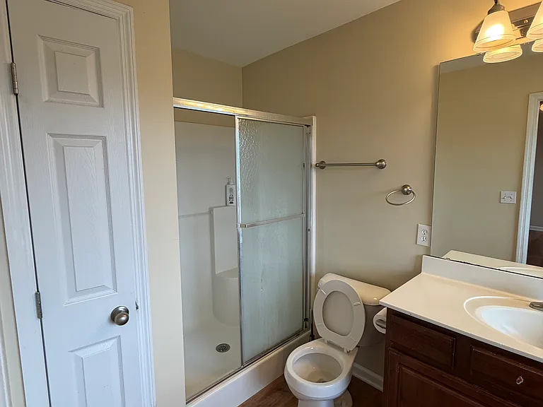 Meadow Crest Dr — Photo 11
