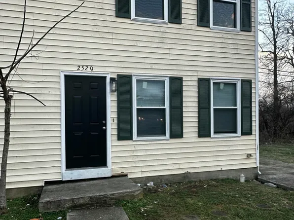 2520 Lindenhurst Loop #1, Lexington, KY 40509