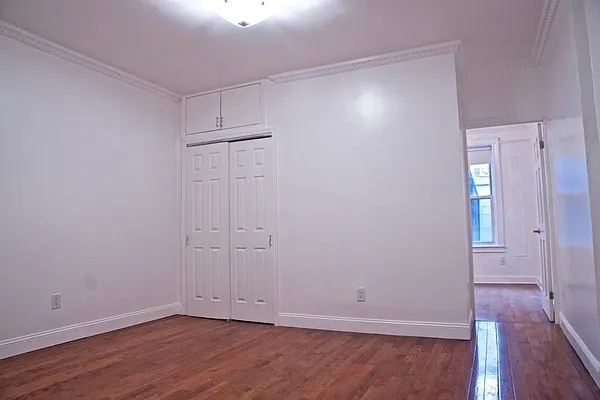 Rented by Compass | media 13