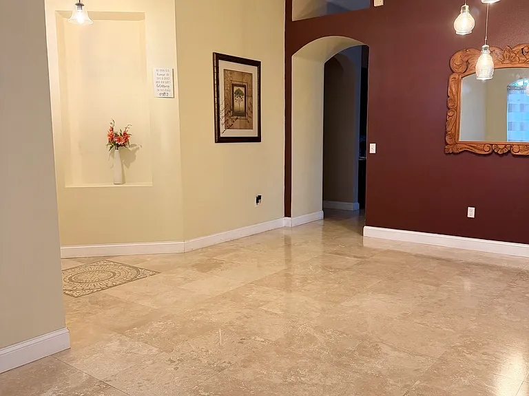 4646 Whispering Park Ln — Photo 3