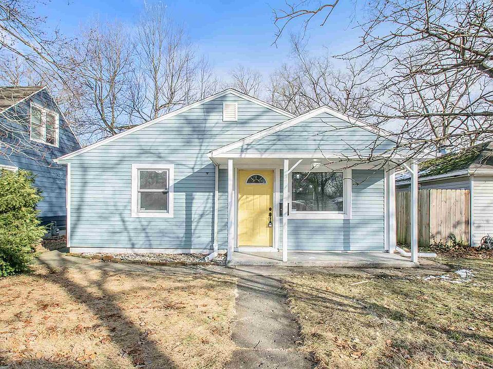 1st image of 2236 Parkview Pl
