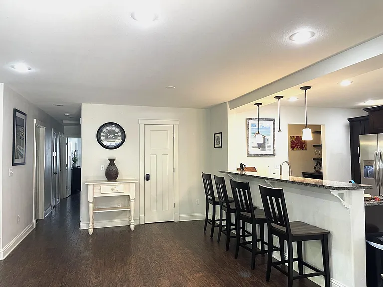 High Top Bar Area