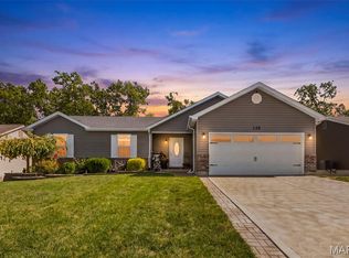 152 Lake Tucci Cir, Wright City, MO 63390