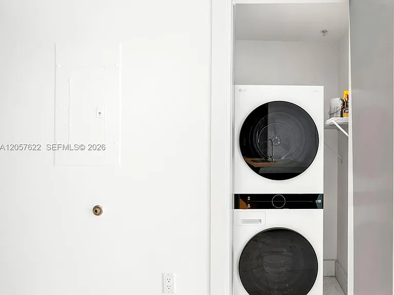 200 Biscayne Boulevard Way #4004 — Photo 14