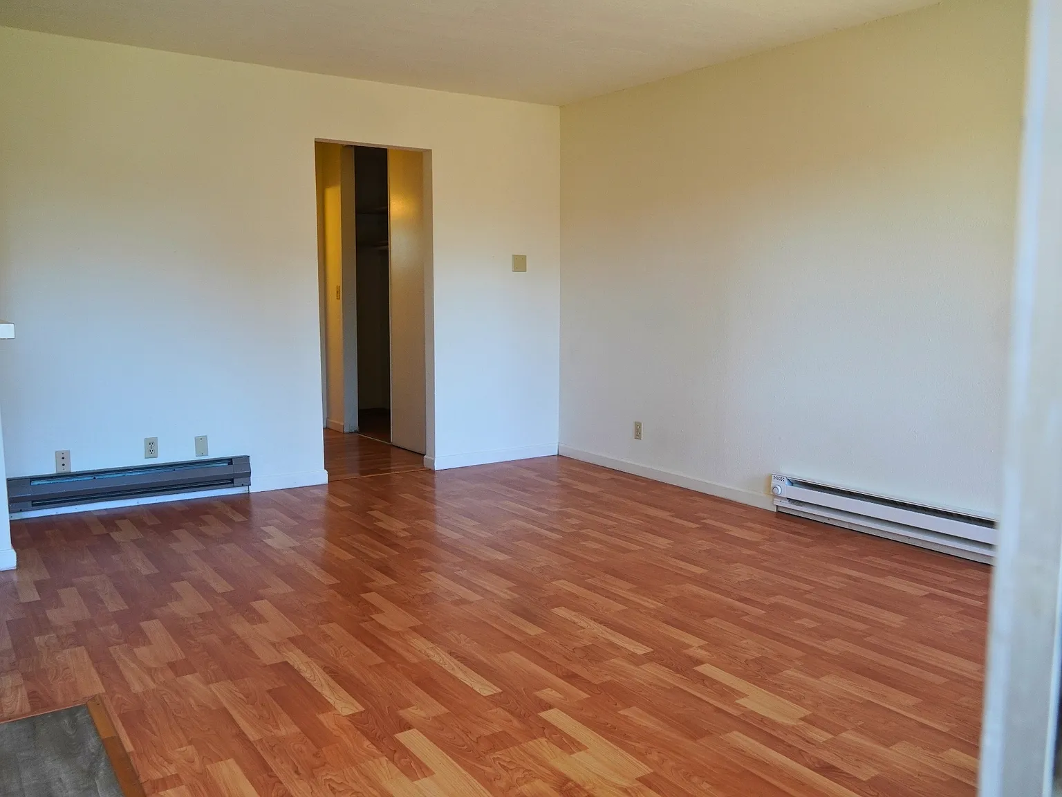 Cannery Apartments — Photo 4