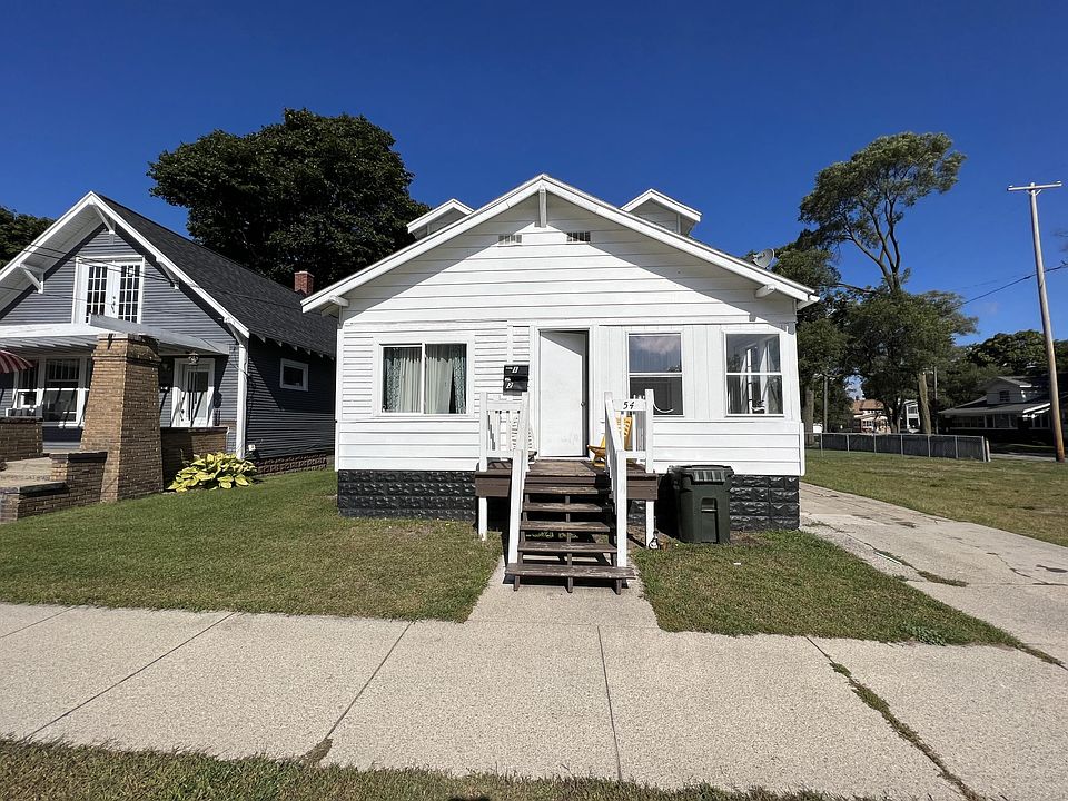 54 Catherine Ave, Muskegon, MI 49442 | Zillow
