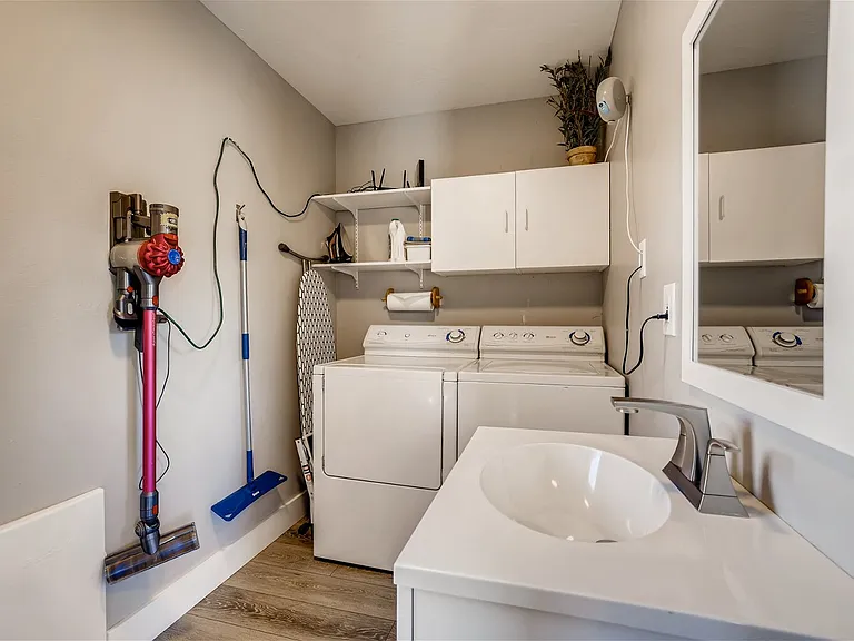 468 Cascade Cir — Photo 21
