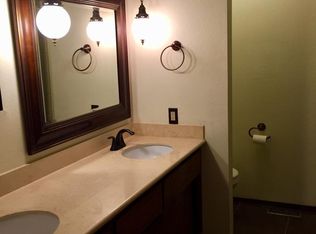 8911 SE 47th St, Mercer Island, WA 98040